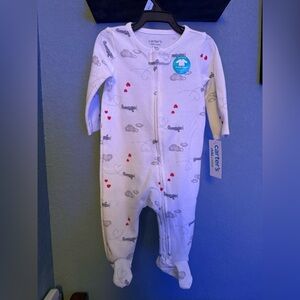 NWT Carter's Cream and Gray Airplane and Heart Print Footed Onesie